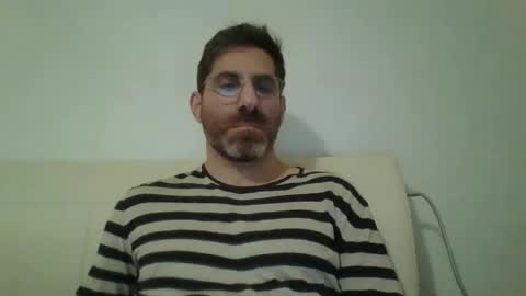 Snapshot of slavefuckfunhype chatting on 02/16/25, 09:38 camboy online show from 02/16/25, 09:38