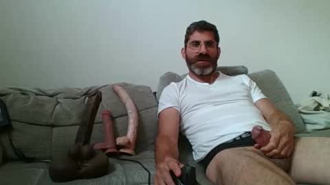 Snapshot of slavefuckfunhype chatting on 09/26/25, 11:03 camboy online show from 09/26/25, 11:03