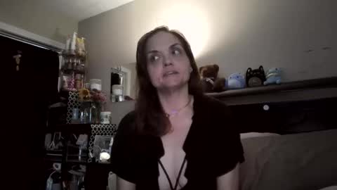 slayterkitty online show from 11/02/25, 08:11