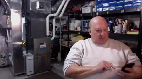 Snapshot of slick50000 chatting on 12/27/24, 06:53 slick50000 online show from 12/27/24, 06:53