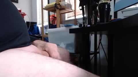 sliderguy699 online show from 02/09/25, 09:17