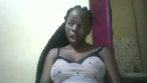 Snapshot of slim_petite_ebony chatting on 09/30/25, 10:04 slim_petite_ebony online show from 09/30/25, 10:04