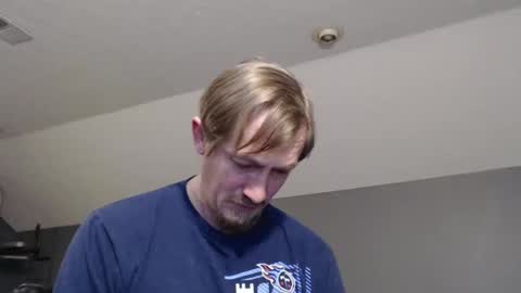 Snapshot of slimjp chatting on 01/05/25, 11:44 slimjp online show from 01/05/25, 11:44