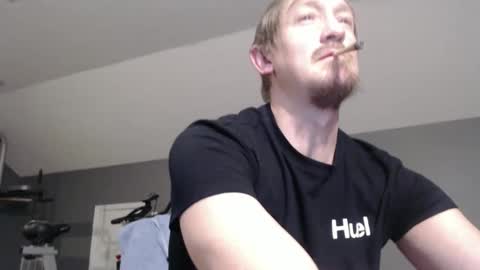 Snapshot of slimjp chatting on 01/12/25, 05:03 slimjp online show from 01/12/25, 05:03