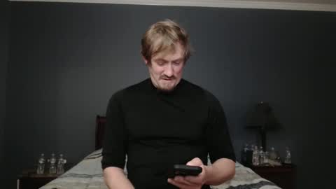 Snapshot of slimjp chatting on 02/11/25, 11:44 slimjp online show from 02/11/25, 11:44
