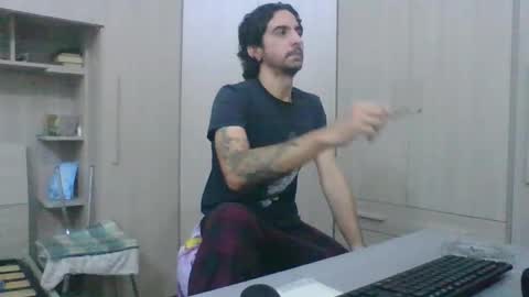 SlimTeaser089 online show from 11/16/25, 02:11