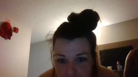 Snapshot of slipitslideitrideit chatting on 10/12/25, 10:47 Phat Kitty online show from 10/12/25, 10:47