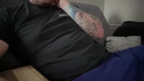 Snapshot of slovakman69 chatting on 12/28/24, 07:54 just chillin online show from 12/28/24, 07:54