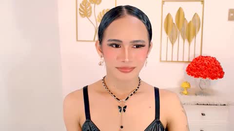 Snapshot of slutty_vanna chatting on 03/04/25, 10:49 mia online show from 03/04/25, 10:49