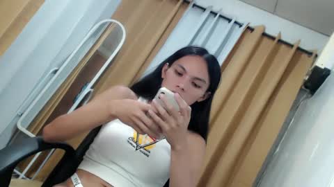 Snapshot of sluttychie chatting on 02/11/25, 11:22 CHIE CHIE online show from 02/11/25, 11:22