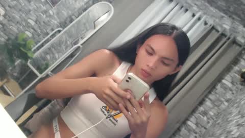 Snapshot of sluttychie chatting on 02/17/25, 10:25 CHIE CHIE online show from 02/17/25, 10:25