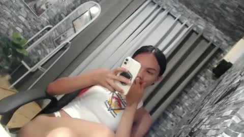 Snapshot of sluttychie chatting on 02/27/25, 06:09 CHIE CHIE online show from 02/27/25, 06:09