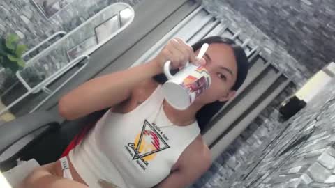 Snapshot of sluttychie chatting on 03/09/25, 11:14 CHIE CHIE online show from 03/09/25, 11:14