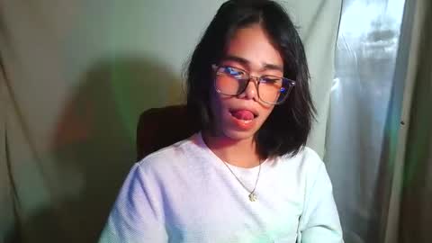 Snapshot of sluttypatotie chatting on 10/21/25, 03:02 sluttypatotie online show from 10/21/25, 03:02