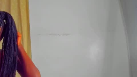 Snapshot of sluttysam_ chatting on 10/16/25, 11:55 Sexyslutt online show from 10/16/25, 11:55