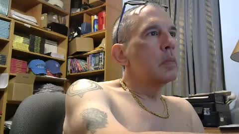 Snapshot of sluttyslave81 chatting on 02/28/25, 07:37 sluttyslave81 online show from 02/28/25, 07:37