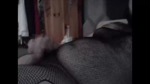 slutyboy1261 online show from 10/18/25, 03:35