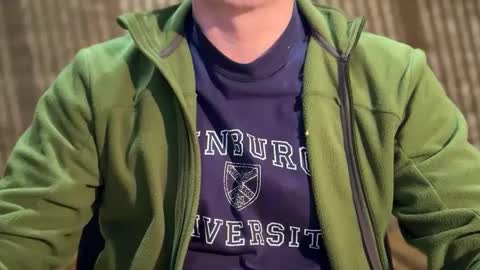 Snapshot of slvbcn75 chatting on 01/02/25, 06:12 slvbcn75 online show from 01/02/25, 06:12