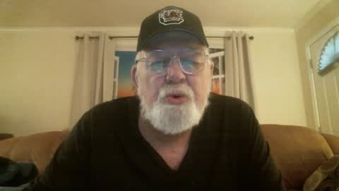 Slydevil online show from 11/30/25, 07:51