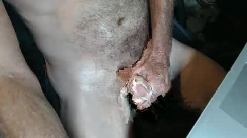 Snapshot of slyfast1 chatting on 11/06/25, 05:19 slyfast1 online show from 11/06/25, 05:19