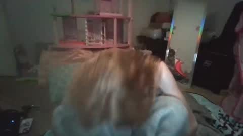 Snapshot of sm0keprincesspeach chatting on 12/14/24, 10:24 sm0keprincesspeach online show from 12/14/24, 10:24