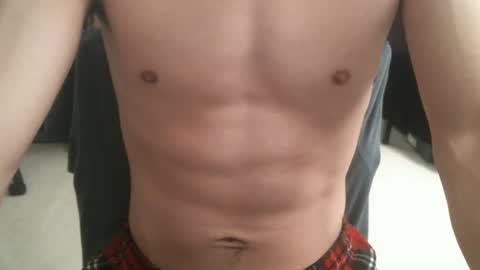 Snapshot of smallchimmer chatting on 12/01/25, 05:56 Small online show from 12/01/25, 05:56