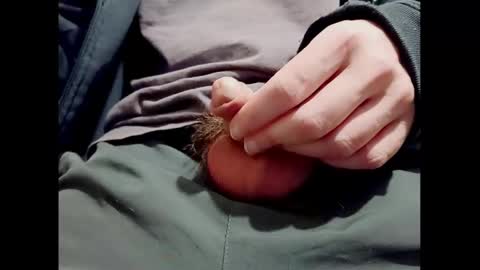 Snapshot of smallhairyuncut chatting on 12/05/24, 11:51 Small Hairy Uncut online show from 12/05/24, 11:51