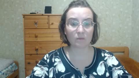 smart_rose online show from 11/13/25, 03:33