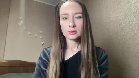 smilequeen_ online show from 10/02/25, 05:31