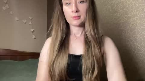 smilequeen_ online show from 10/07/25, 06:16