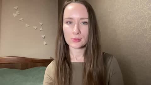 smilequeen_ online show from 11/06/25, 08:21