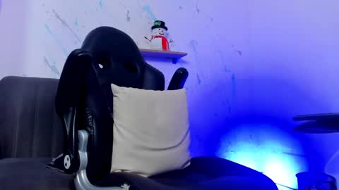 Snapshot of smitgrey chatting on 01/04/25, 11:59 SMIT online show from 01/04/25, 11:59