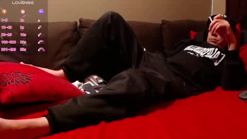 Snapshot of smoke_n_strokexxx chatting on 09/23/25, 08:28 Master J XXX online show from 09/23/25, 08:28