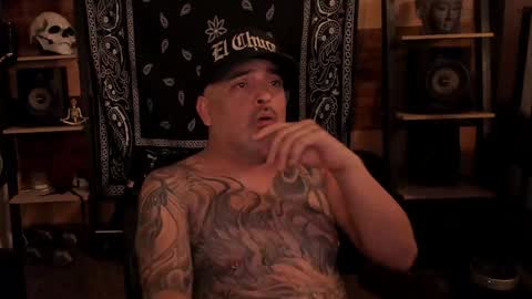 Snapshot of smokey915 chatting on 12/25/24, 11:53 Smokey915 online show from 12/25/24, 11:53