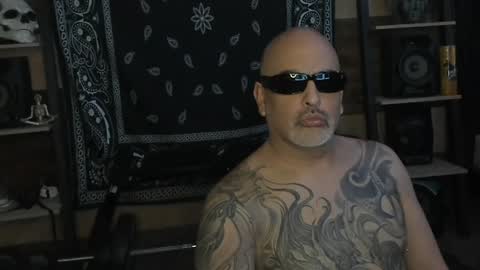 Snapshot of smokey915 chatting on 12/28/24, 11:16 Smokey915 online show from 12/28/24, 11:16