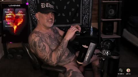 Snapshot of smokey915 chatting on 12/30/24, 10:10 Smokey915 online show from 12/30/24, 10:10