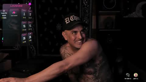 Snapshot of smokey915 chatting on 01/06/25, 01:30 Smokey915 online show from 01/06/25, 01:30