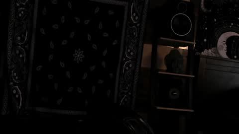 Snapshot of smokey915 chatting on 01/06/25, 04:34 Smokey915 online show from 01/06/25, 04:34