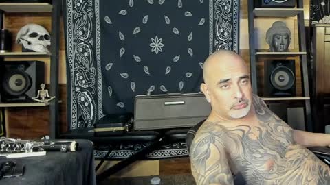 Snapshot of smokey915 chatting on 01/09/25, 12:57 Smokey915 online show from 01/09/25, 12:57