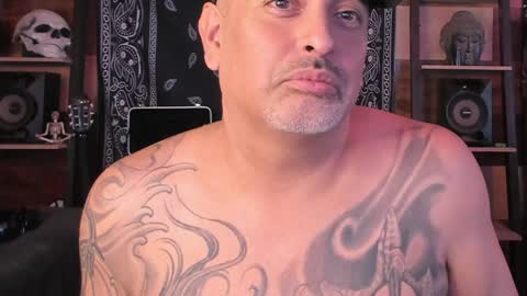 Snapshot of smokey915 chatting on 01/10/25, 05:13 Smokey915 online show from 01/10/25, 05:13