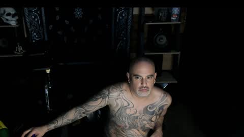 Snapshot of smokey915 chatting on 01/17/25, 12:10 Smokey915 online show from 01/17/25, 12:10