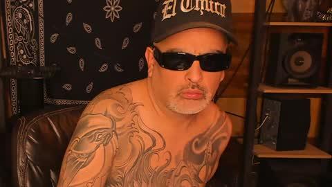 Snapshot of smokey915 chatting on 01/31/25, 09:48 Smokey915 online show from 01/31/25, 09:48