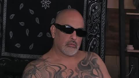 Snapshot of smokey915 chatting on 02/05/25, 07:10 Smokey915 online show from 02/05/25, 07:10