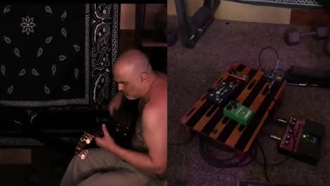 Snapshot of smokey915 chatting on 02/19/25, 04:11 Smokey915 online show from 02/19/25, 04:11