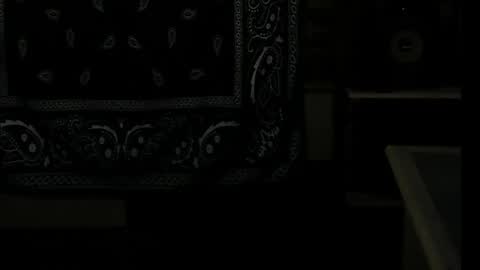 Snapshot of smokey915 chatting on 02/21/25, 07:01 Smokey915 online show from 02/21/25, 07:01