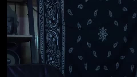 Snapshot of smokey915 chatting on 02/24/25, 03:20 Smokey915 online show from 02/24/25, 03:20