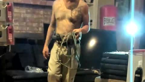 Snapshot of smokey915 chatting on 11/07/25, 08:58 Smokey915 online show from 11/07/25, 08:58