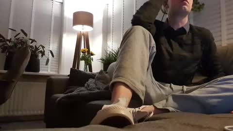 Snapshot of sneakerboy444 chatting on 02/21/25, 08:16 sneakerboy444 online show from 02/21/25, 08:16