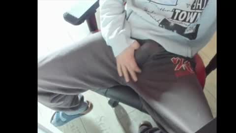 snip1977 online show from 03/07/25, 08:23