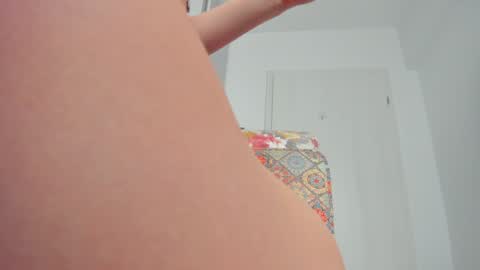 Snapshot of snow_flakee chatting on 02/08/25, 07:59 Maria online show from 02/08/25, 07:59